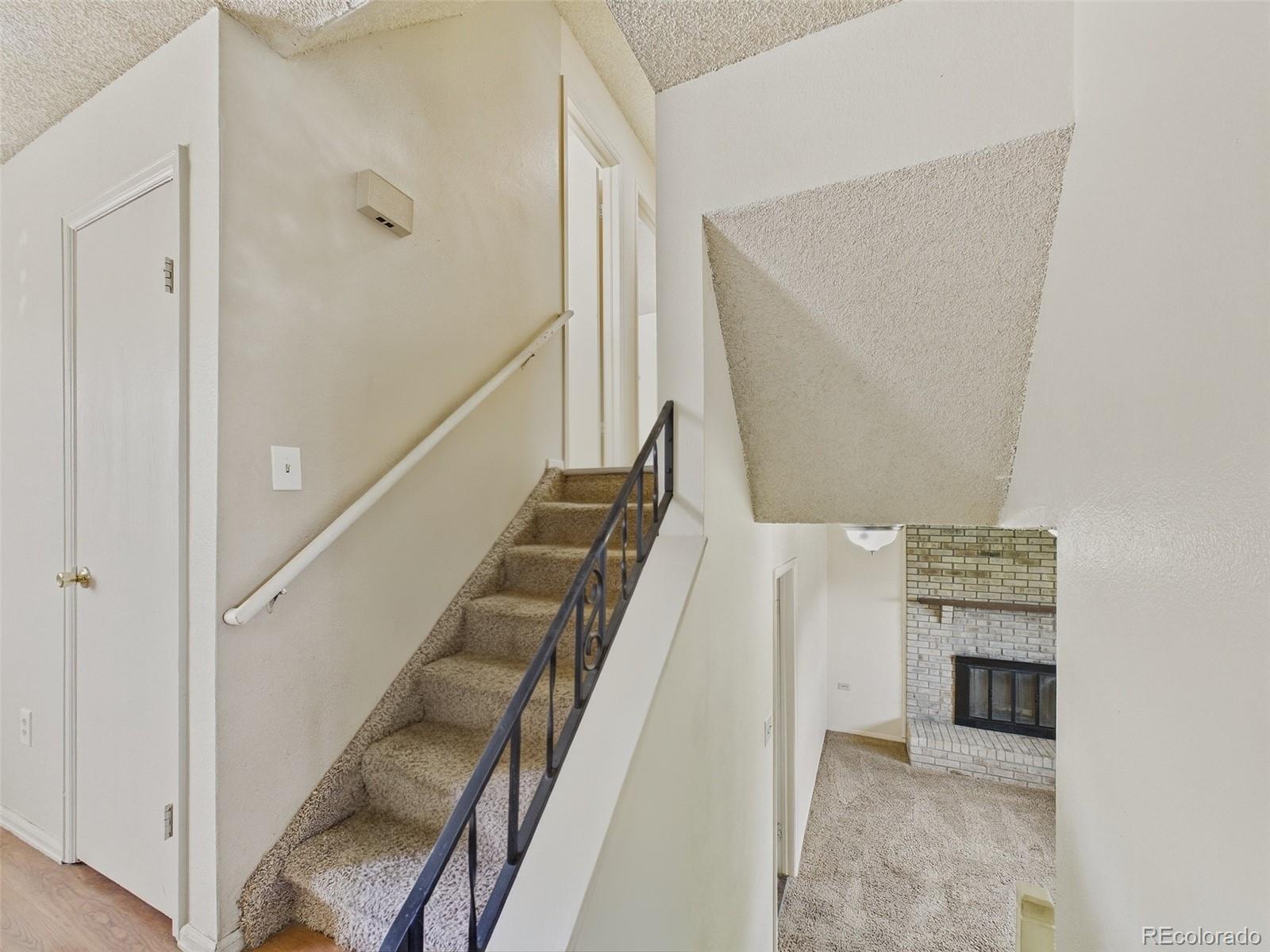 MLS Image #7 for 904 s uravan street,aurora, Colorado
