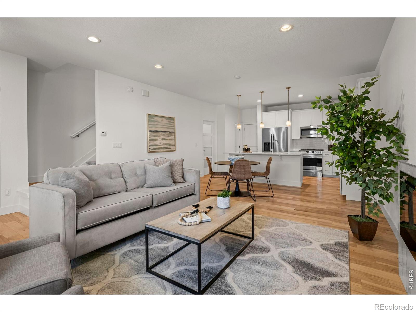 MLS Image #14 for 747  robert street,longmont, Colorado