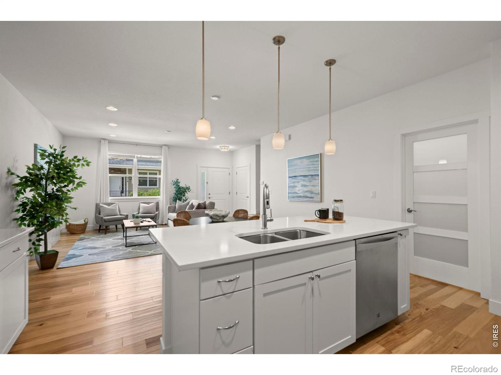MLS Image #4 for 747  robert street,longmont, Colorado