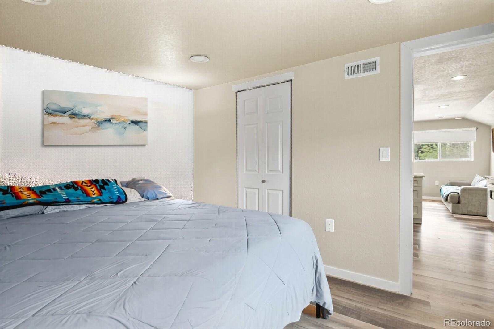 MLS Image #12 for 439 s knox court,denver, Colorado