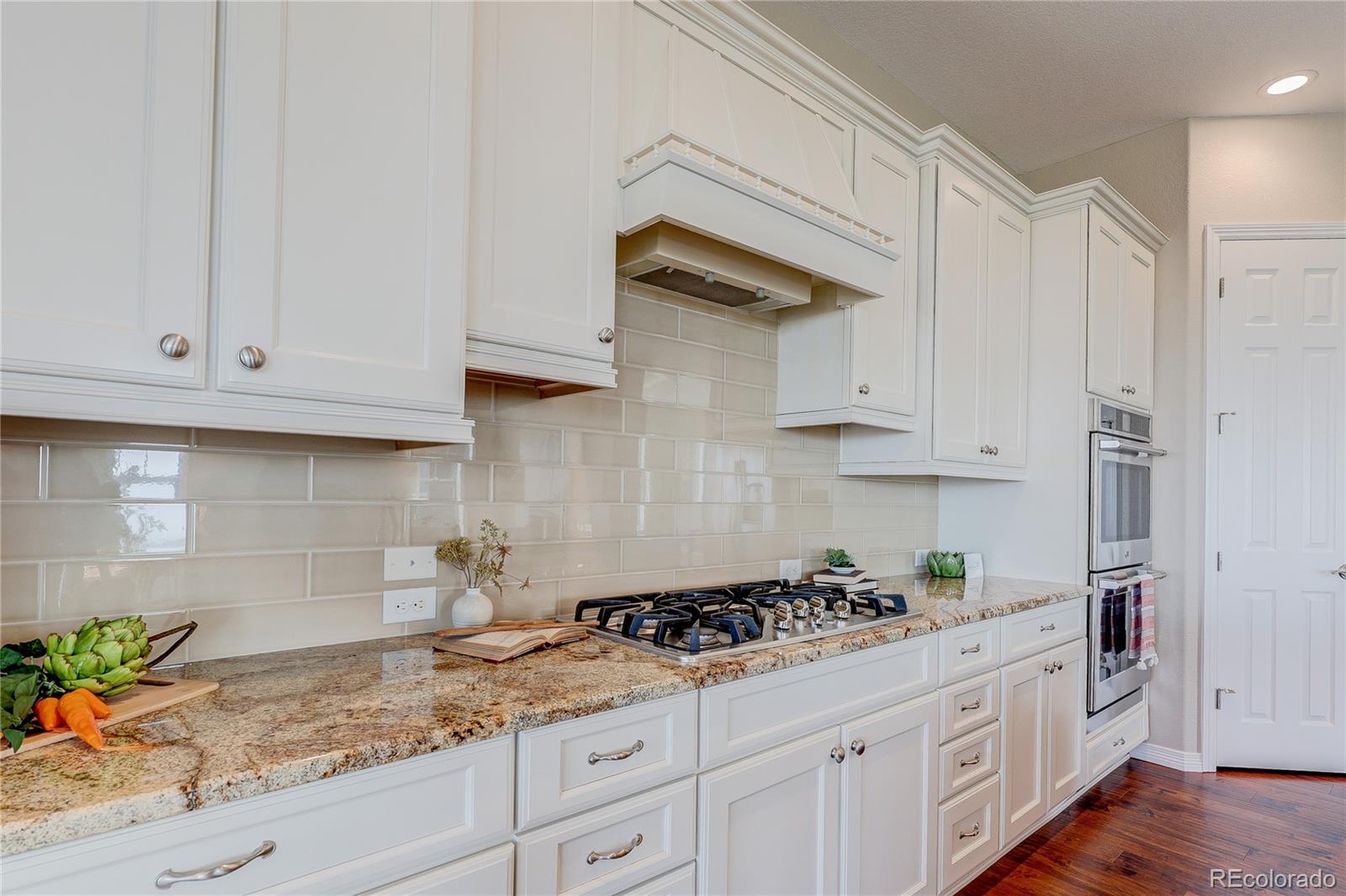 MLS Image #26 for 10642  winding pine point,highlands ranch, Colorado