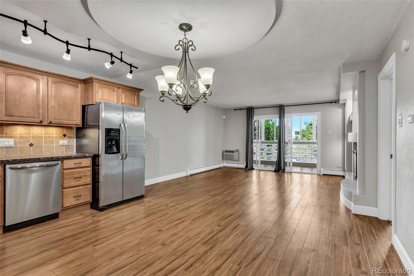 MLS Image #2 for 9180 e center avenue 7c,denver, Colorado