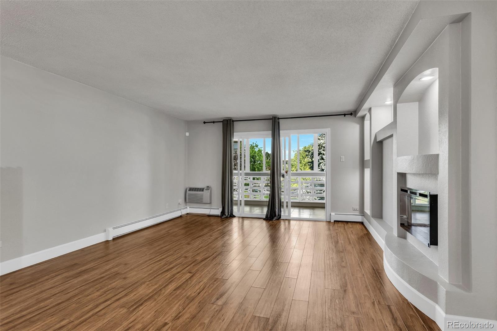 MLS Image #5 for 9180 e center avenue 7c,denver, Colorado