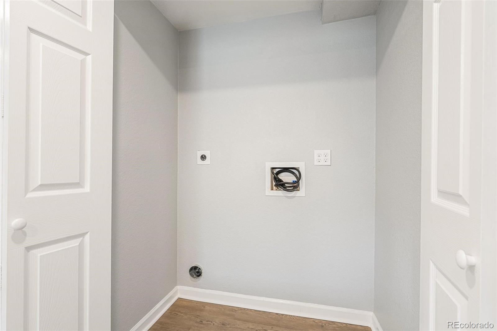 MLS Image #11 for 1286 s troy street,aurora, Colorado