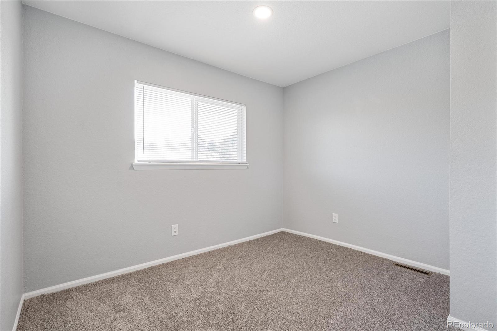MLS Image #18 for 1286 s troy street,aurora, Colorado