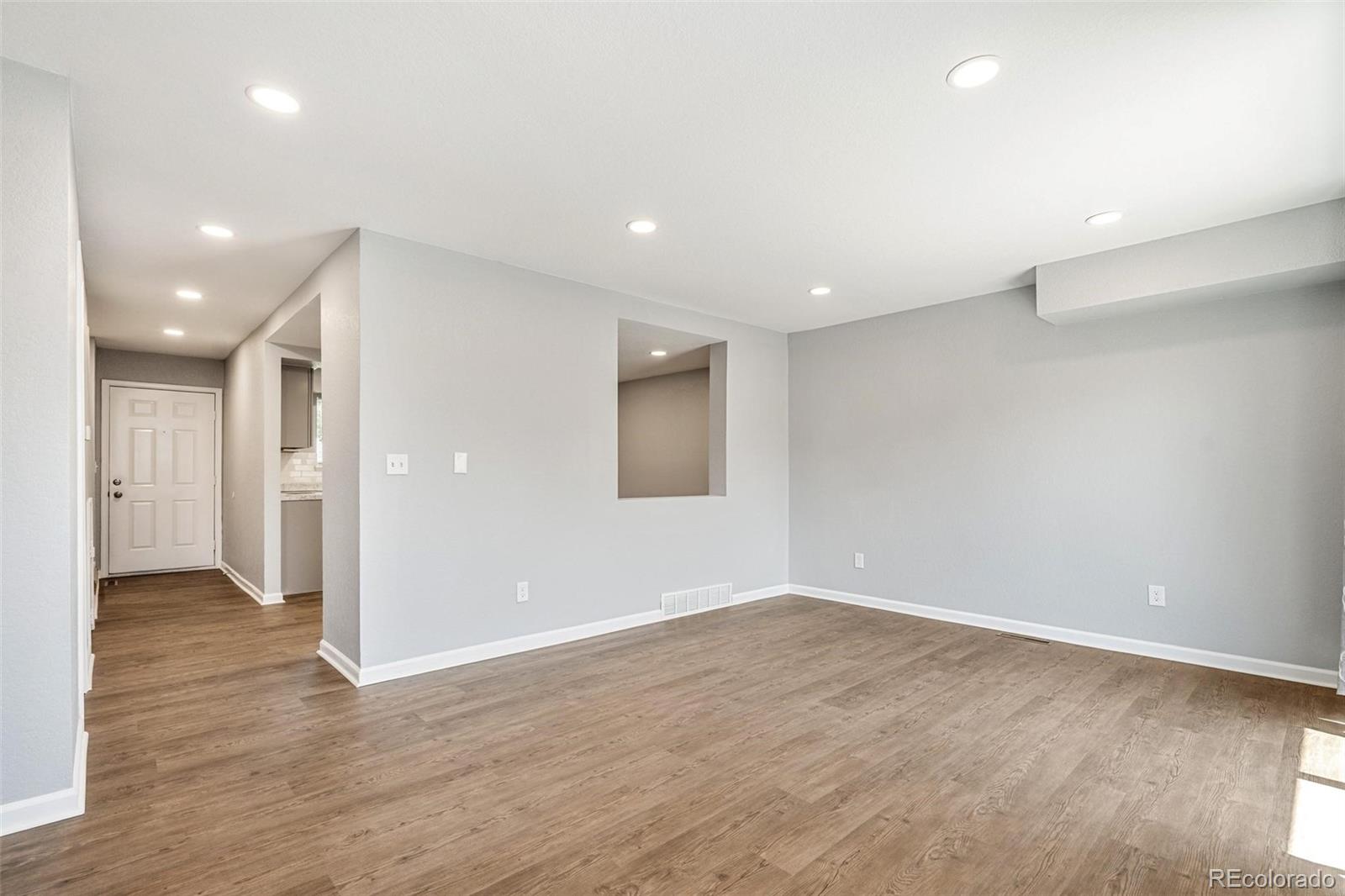 MLS Image #2 for 1286 s troy street,aurora, Colorado