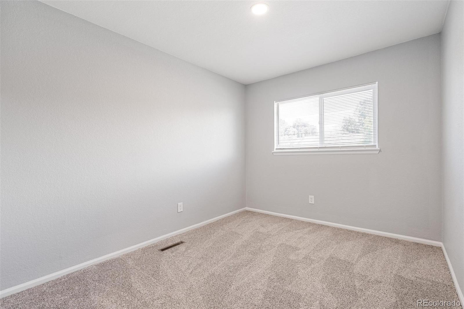 MLS Image #20 for 1286 s troy street,aurora, Colorado