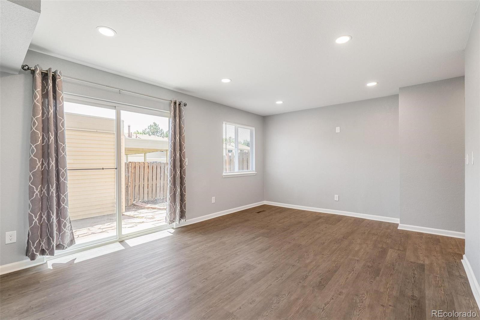 MLS Image #4 for 1286 s troy street,aurora, Colorado