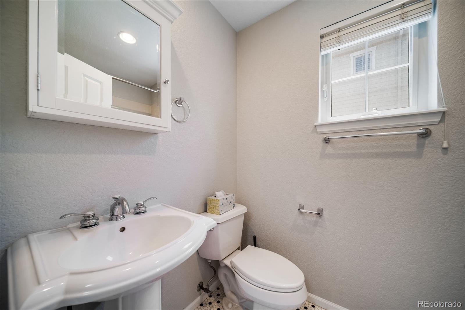 MLS Image #20 for 4547 w 37th avenue,denver, Colorado