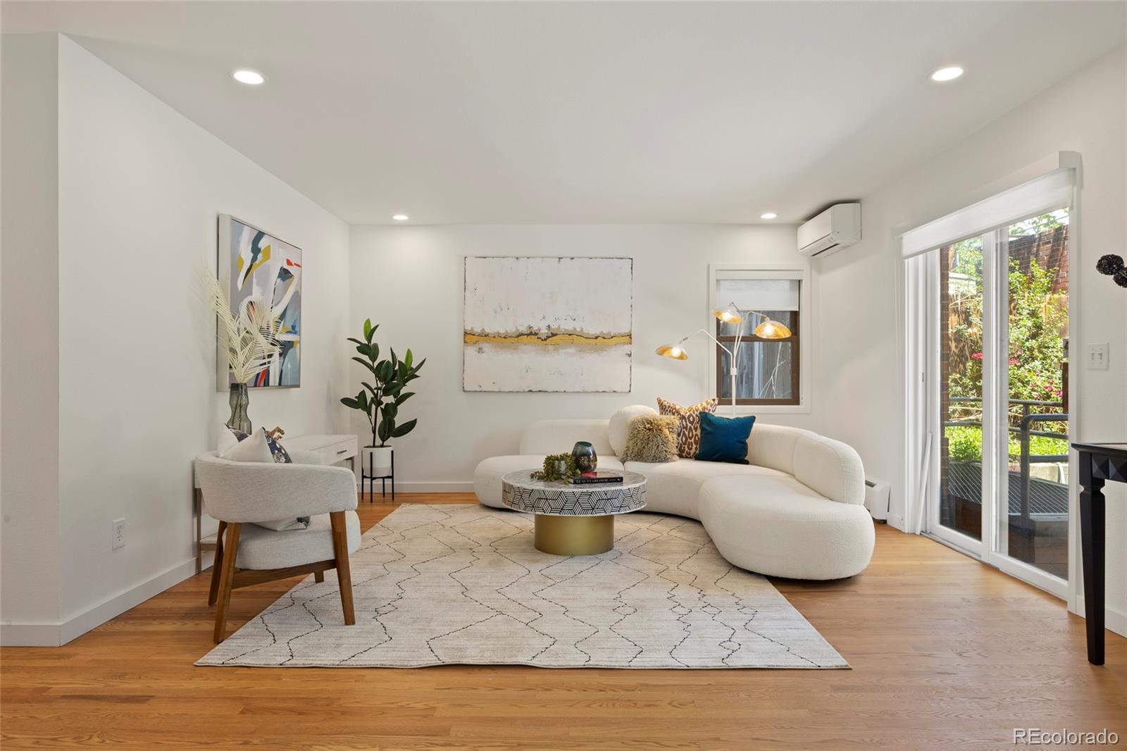 MLS Image #3 for 738 n corona street,denver, Colorado