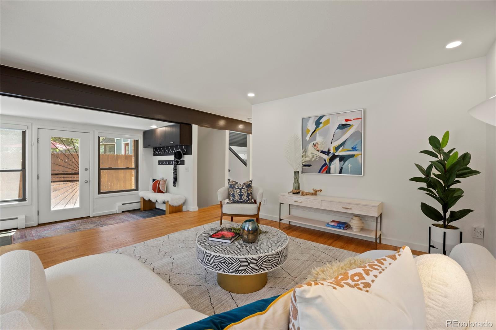 MLS Image #5 for 738 n corona street,denver, Colorado