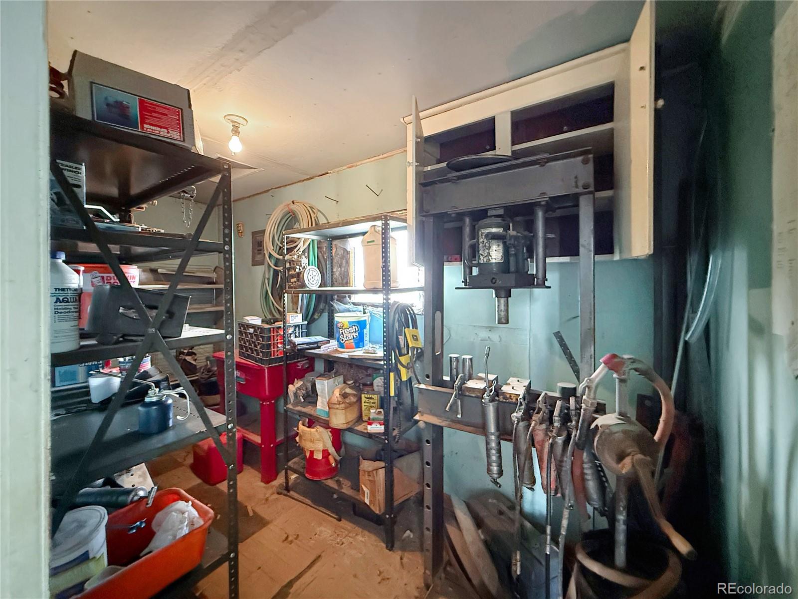 MLS Image #27 for 820  front street,arriba, Colorado