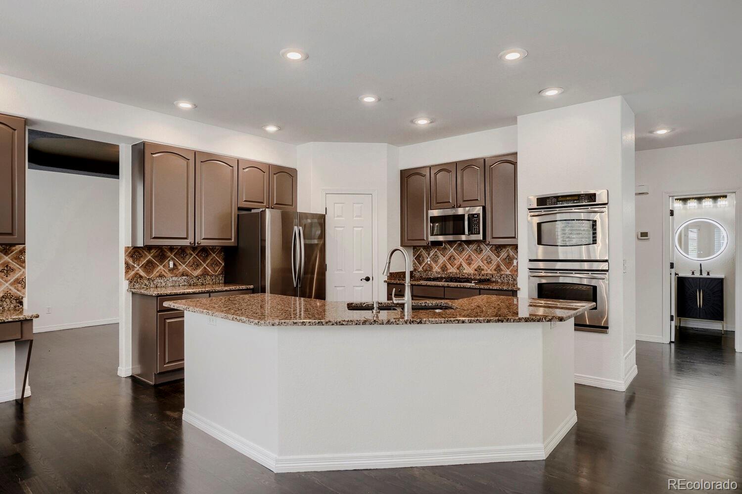 MLS Image #16 for 6969 s rome street,aurora, Colorado