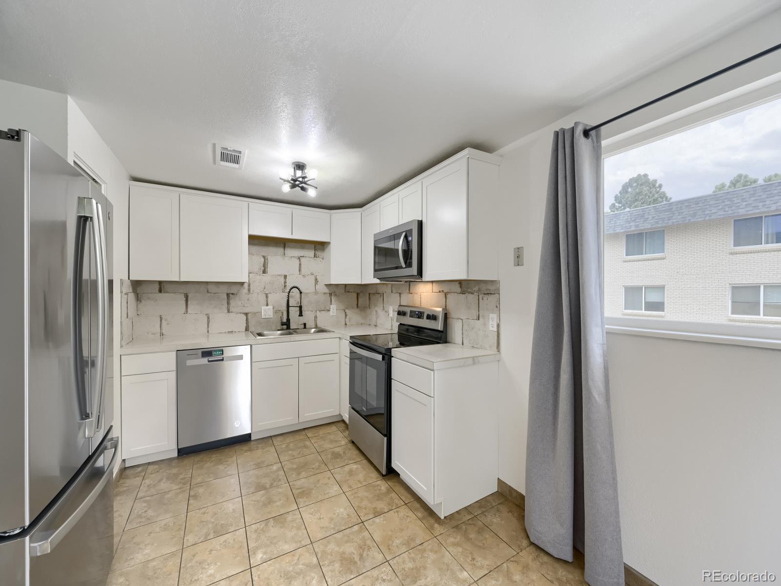MLS Image #5 for 1723  robb street,lakewood, Colorado