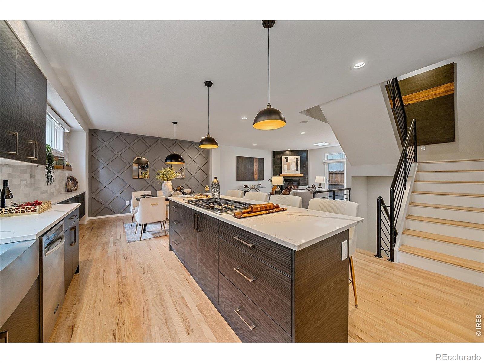 MLS Image #17 for 467  harrison street,denver, Colorado