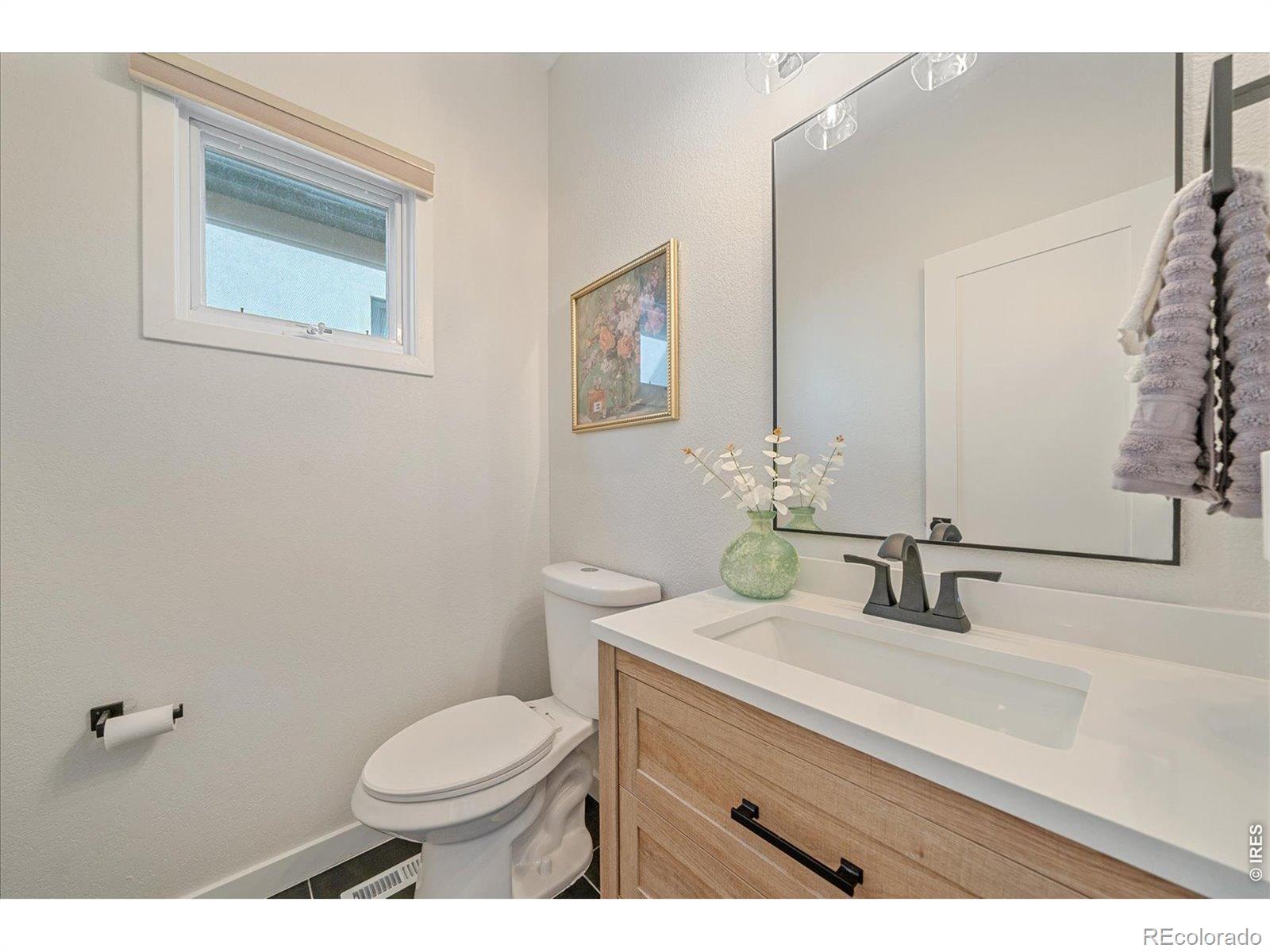 MLS Image #18 for 467  harrison street,denver, Colorado