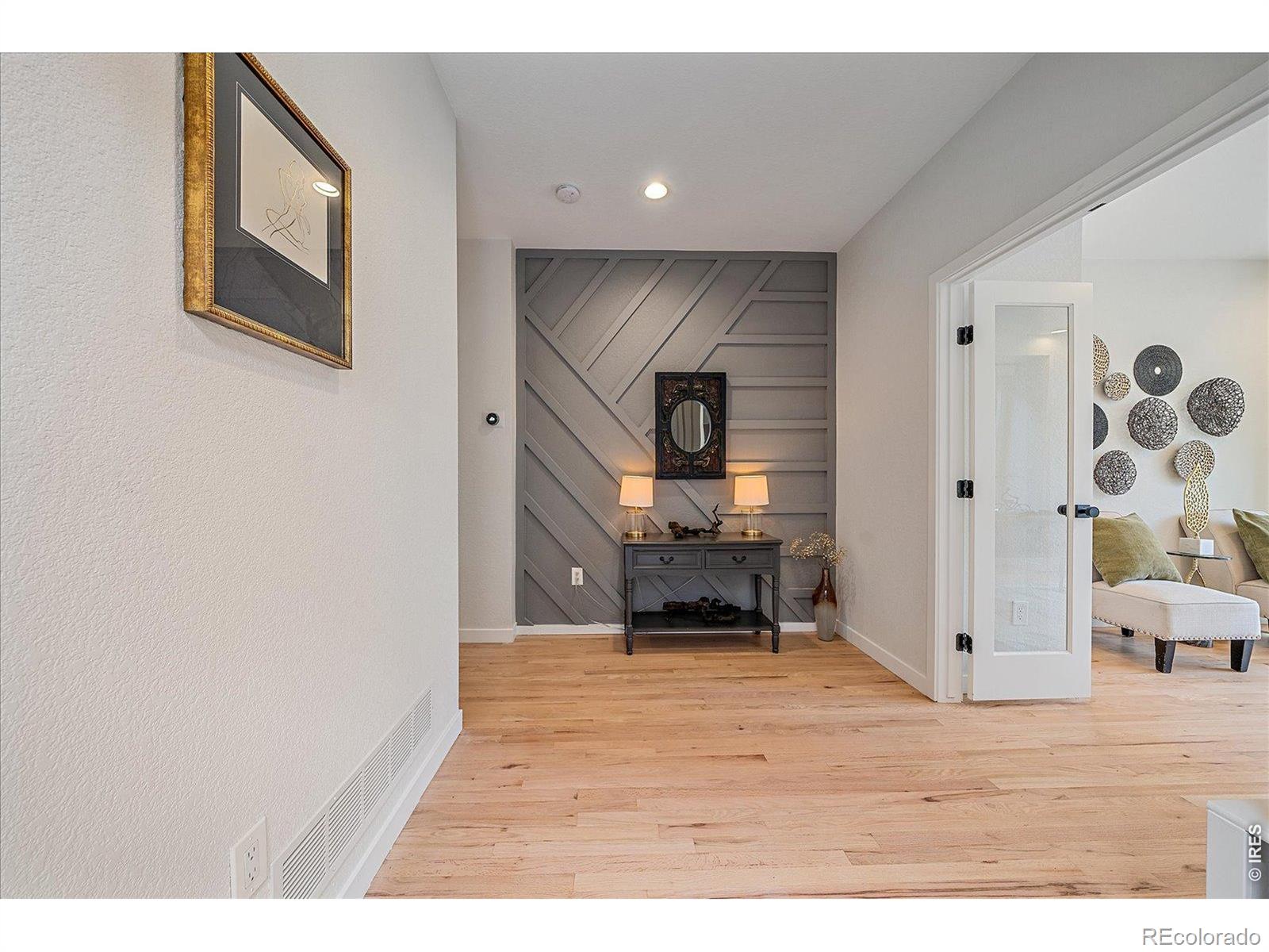 MLS Image #2 for 467  harrison street,denver, Colorado