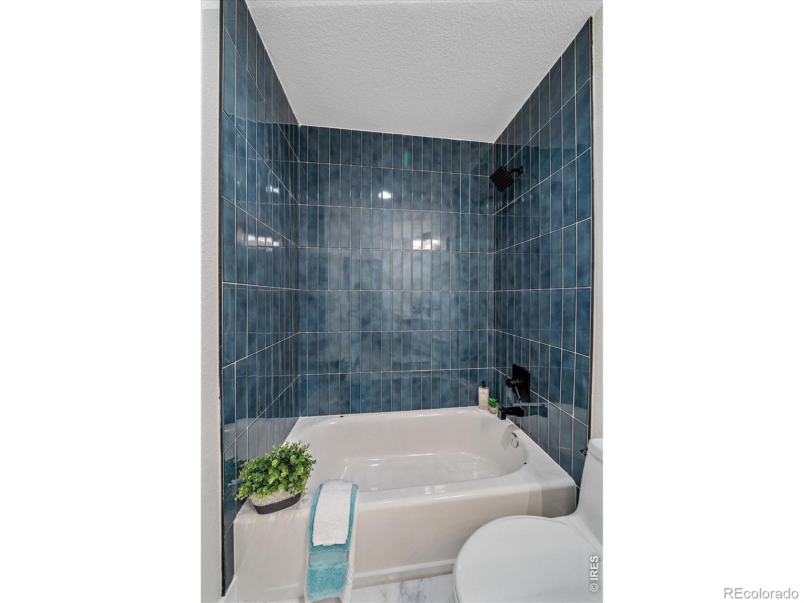 MLS Image #37 for 467  harrison street,denver, Colorado