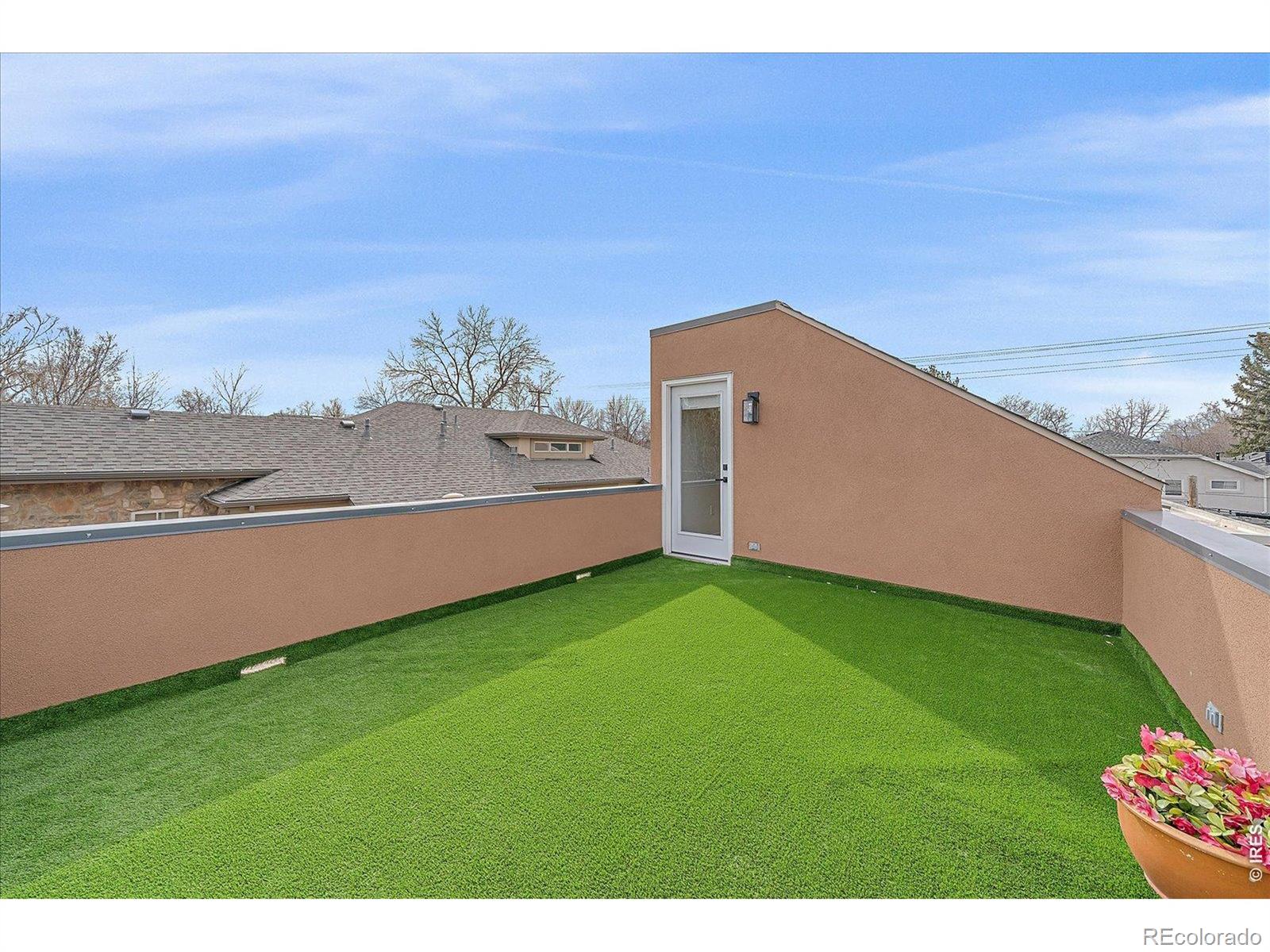 MLS Image #40 for 467  harrison street,denver, Colorado