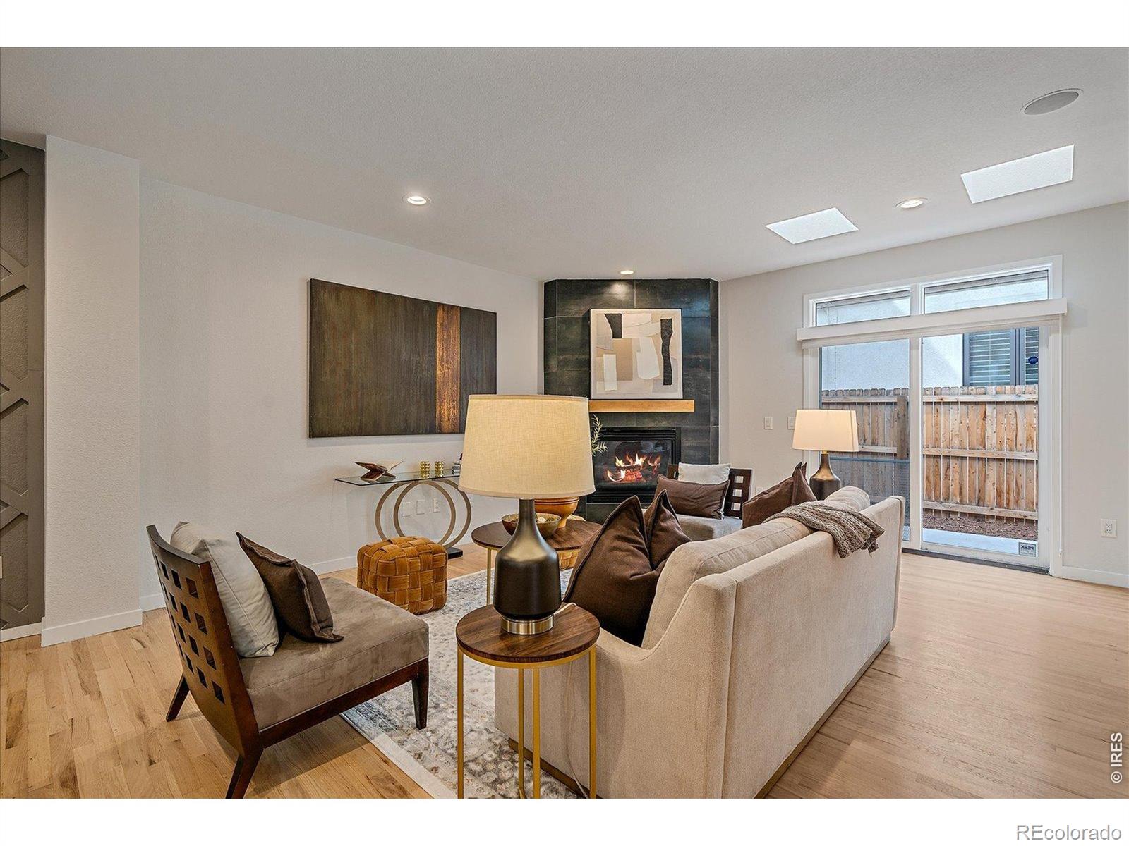 MLS Image #7 for 467  harrison street,denver, Colorado