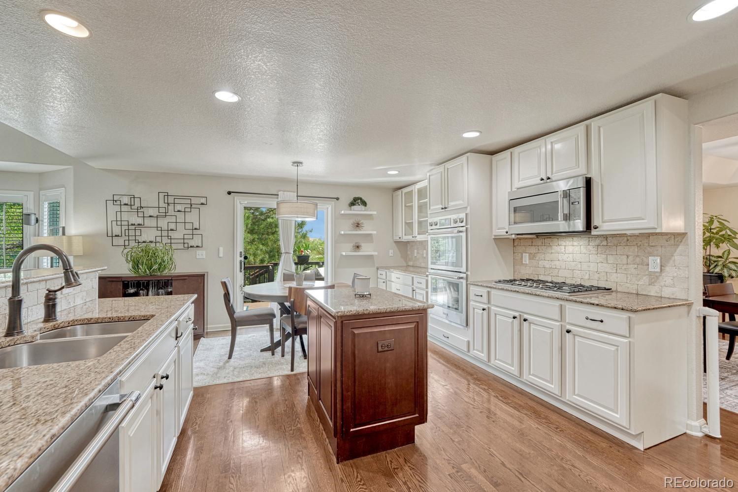 MLS Image #12 for 5316 s oak way,littleton, Colorado