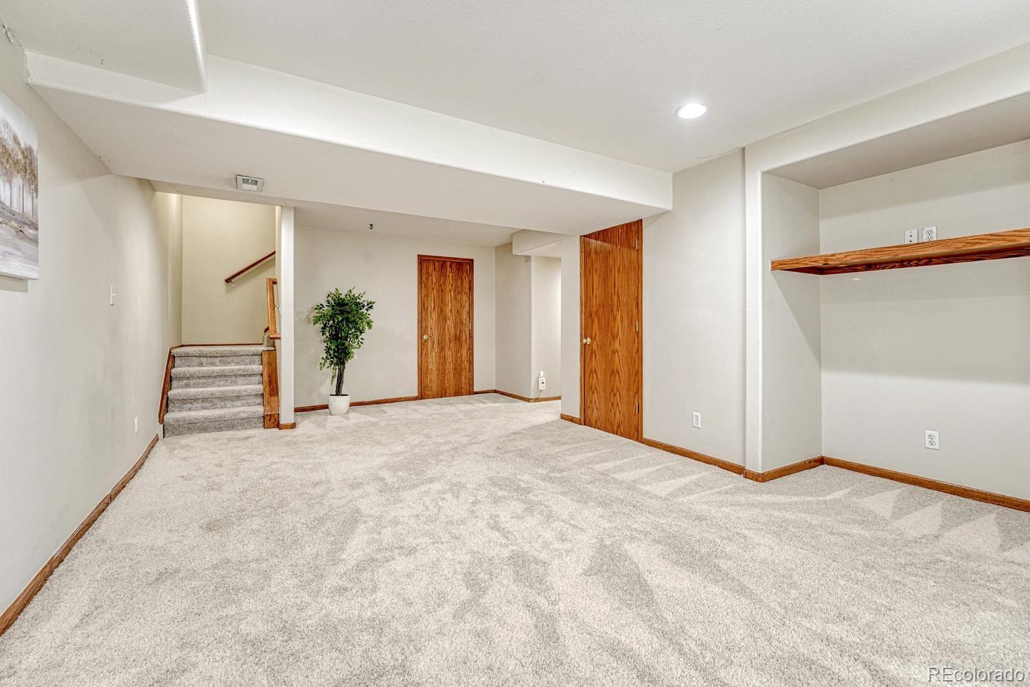 MLS Image #33 for 5316 s oak way,littleton, Colorado
