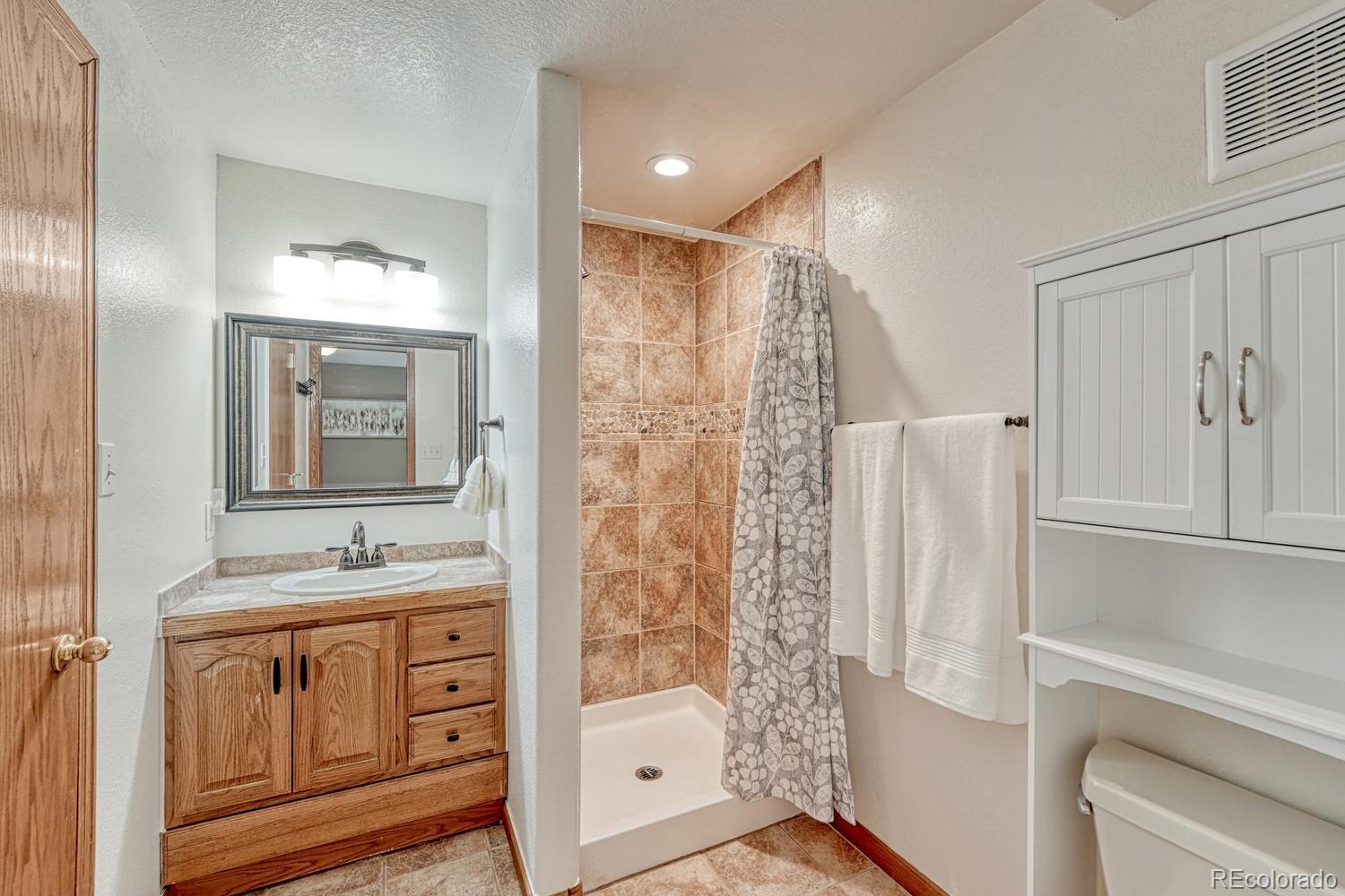 MLS Image #34 for 5316 s oak way,littleton, Colorado