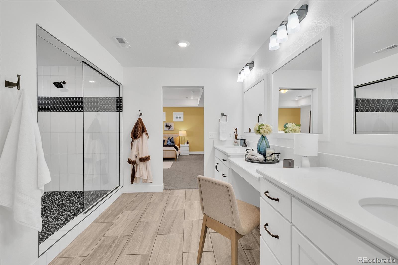 MLS Image #21 for 20750  beekman place,denver, Colorado