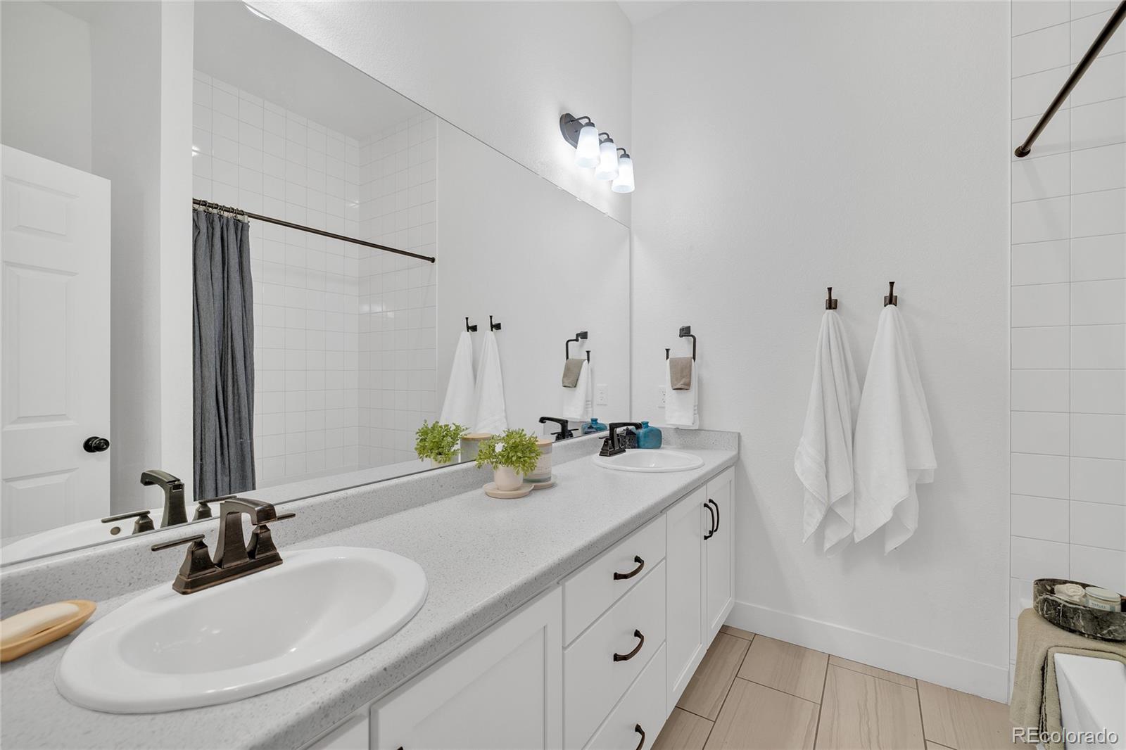 MLS Image #41 for 20750  beekman place,denver, Colorado