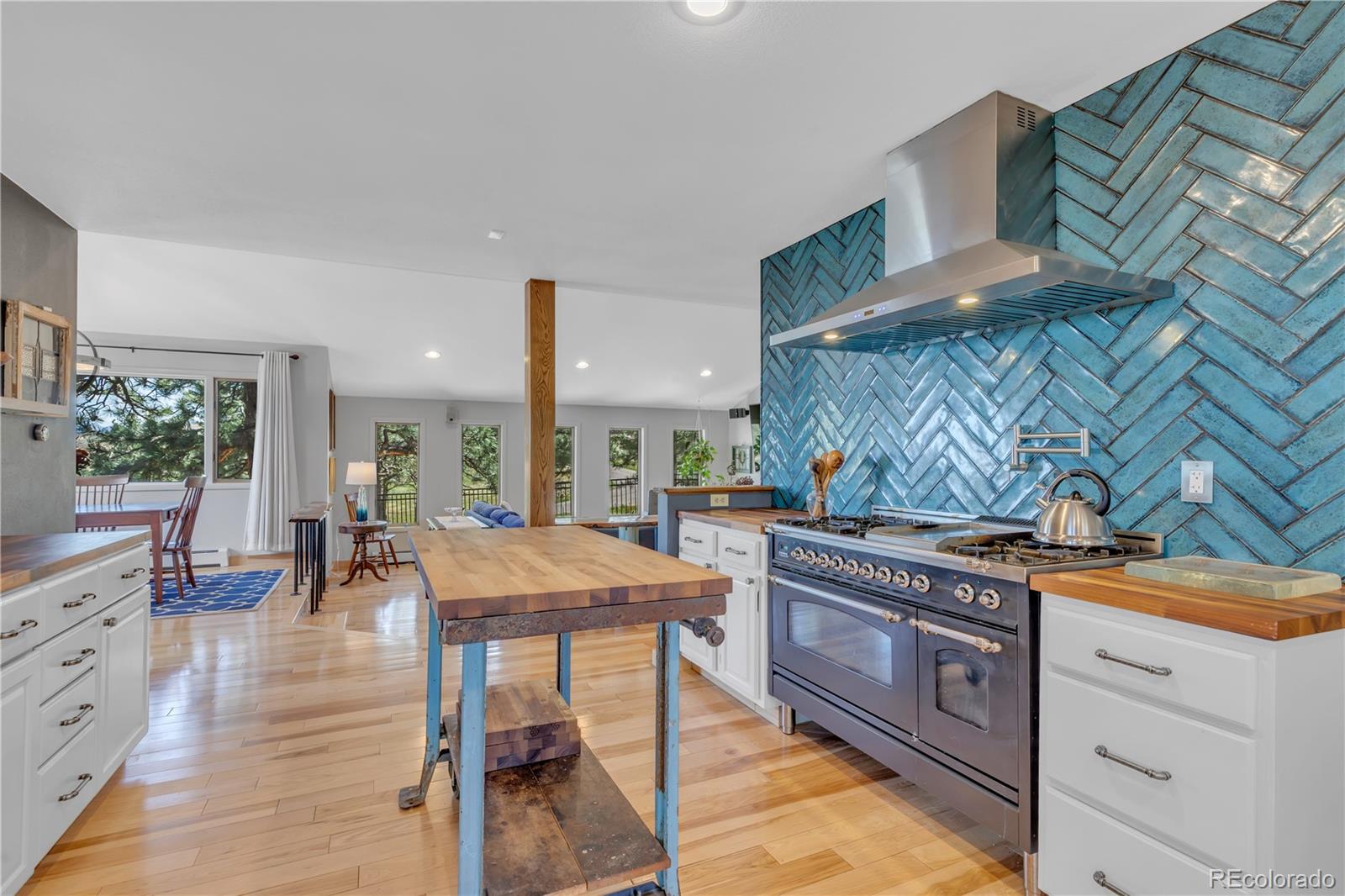 MLS Image #4 for 8444  stoneridge terrace,boulder, Colorado