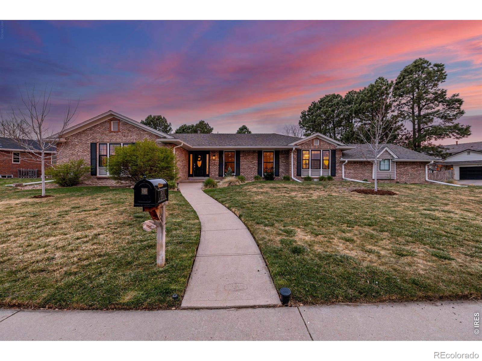 MLS Image #4 for 8630 e kenyon avenue,denver, Colorado