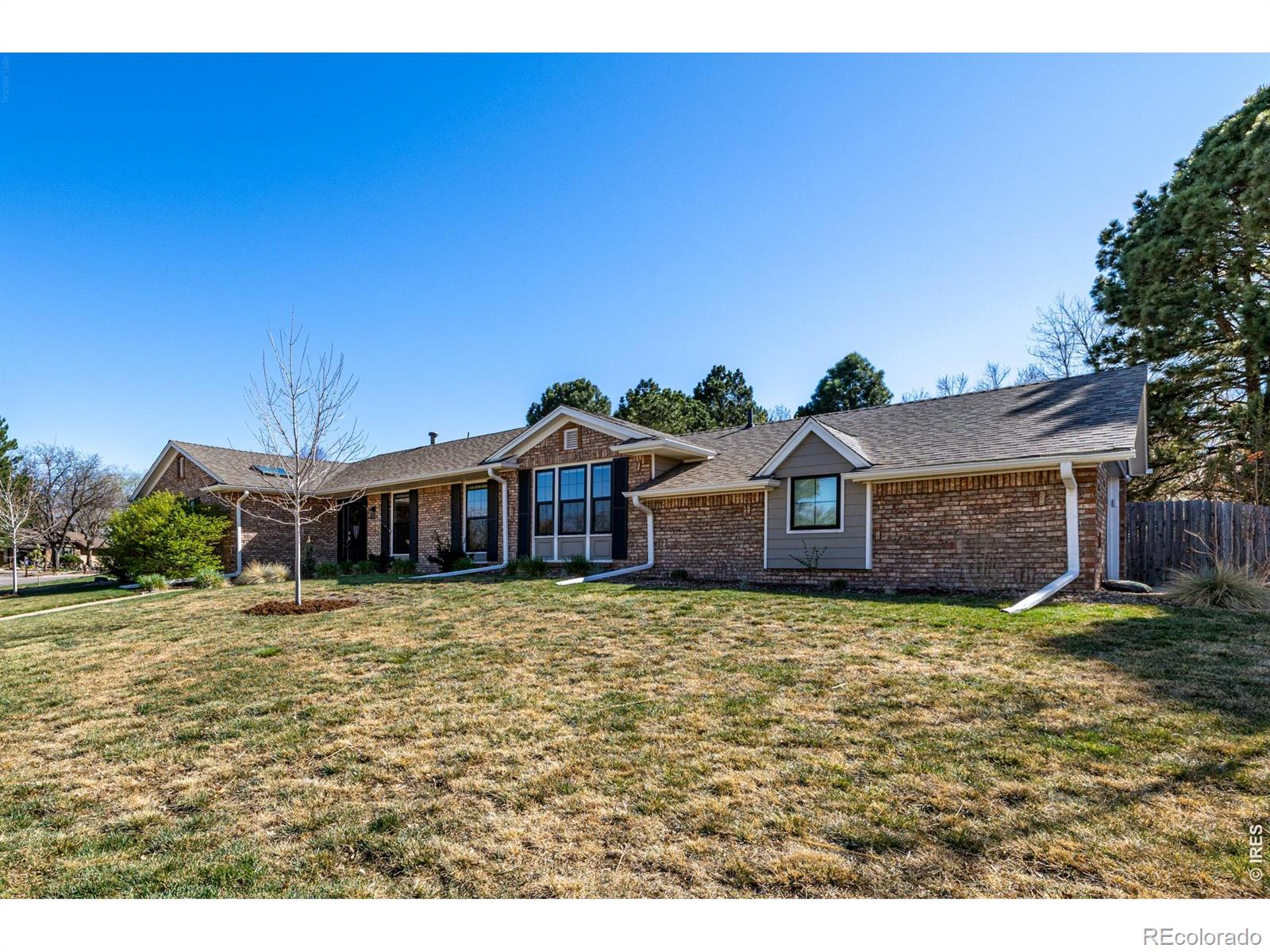 MLS Image #5 for 8630 e kenyon avenue,denver, Colorado
