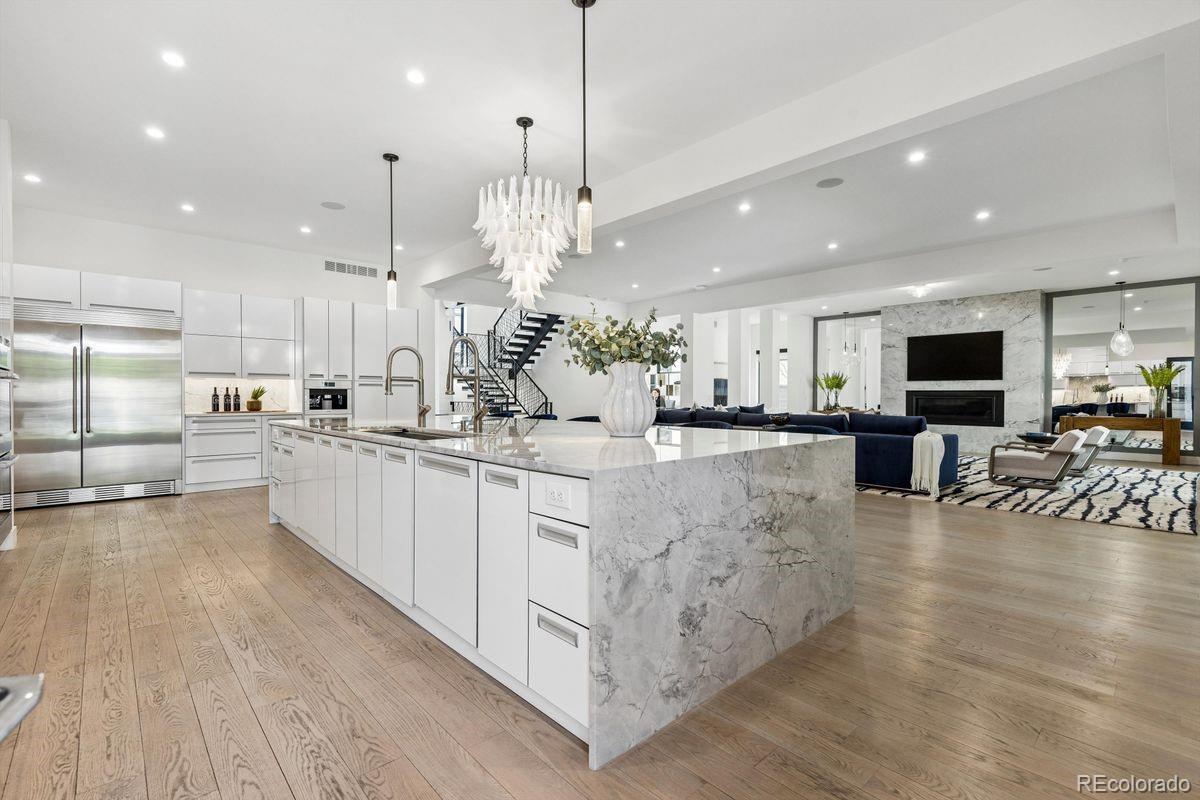 MLS Image #6 for 2821 e cedar avenue,denver, Colorado