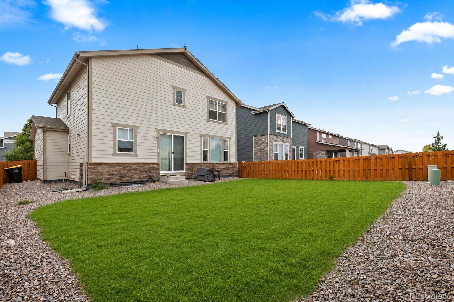 MLS Image #4 for 26361 e 5th place,aurora, Colorado
