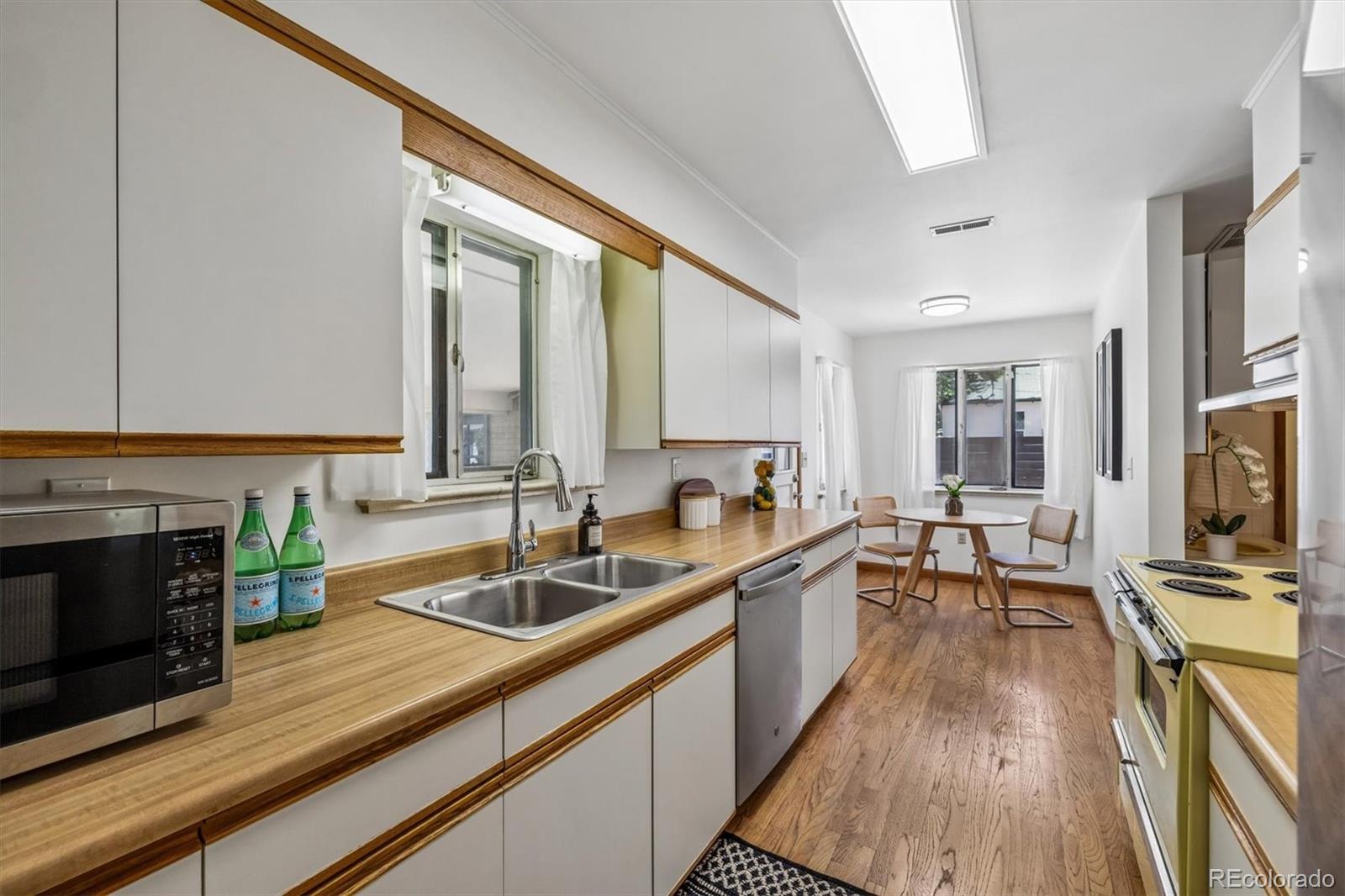 MLS Image #10 for 1578 s jasmine street,denver, Colorado
