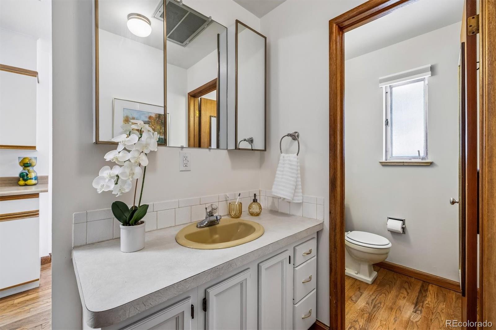 MLS Image #15 for 1578 s jasmine street,denver, Colorado