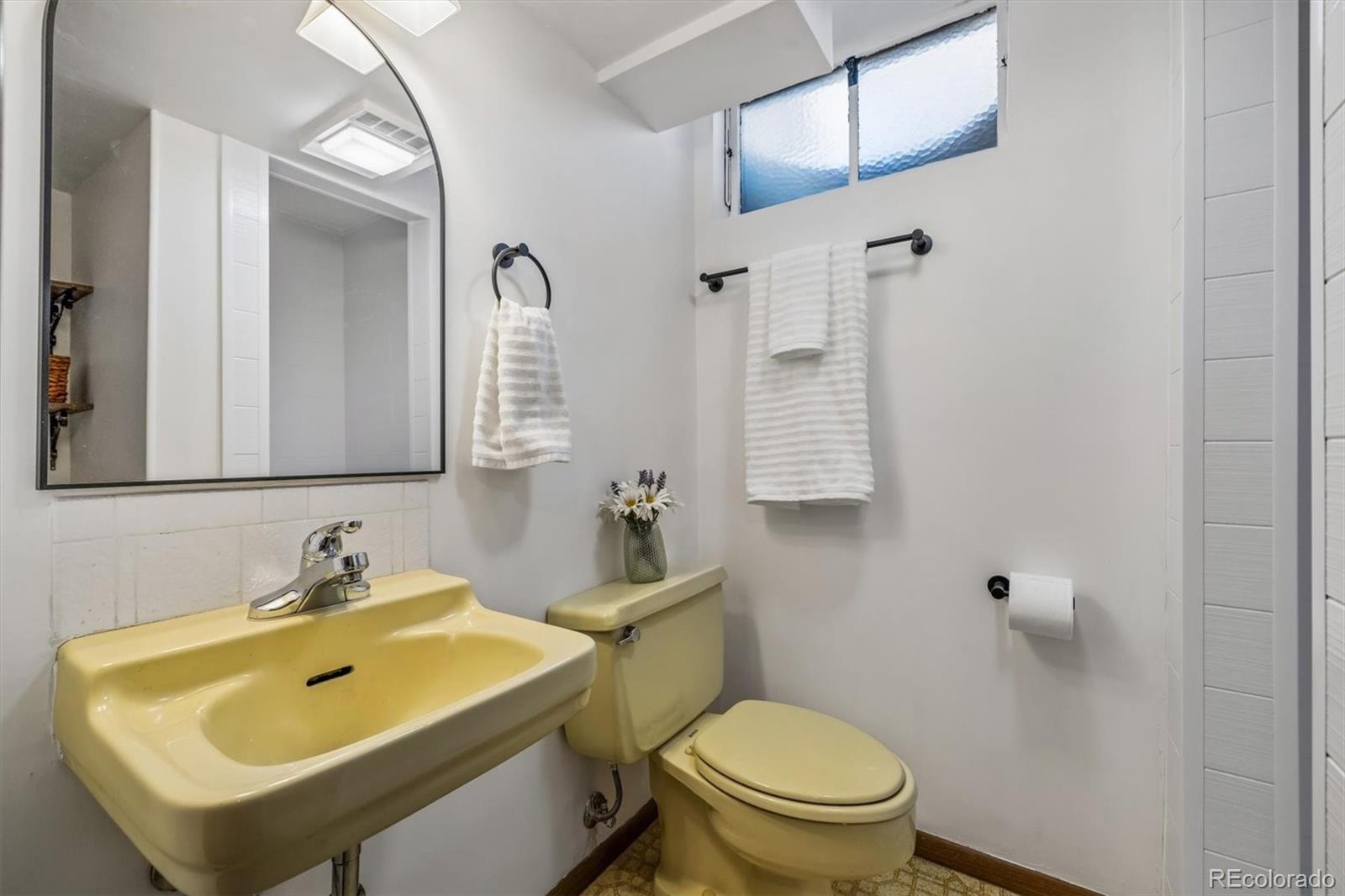 MLS Image #29 for 1578 s jasmine street,denver, Colorado