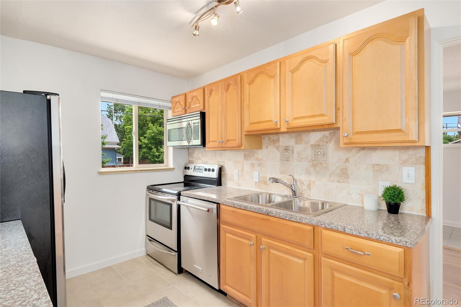 MLS Image #12 for 1800 s clarkson street,denver, Colorado