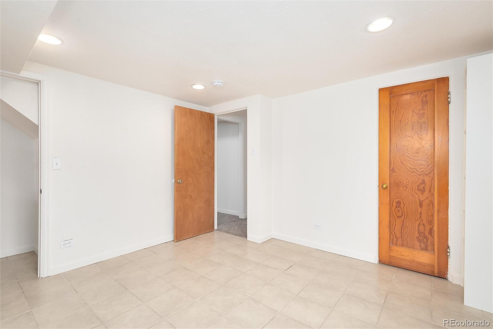 MLS Image #27 for 1800 s clarkson street,denver, Colorado