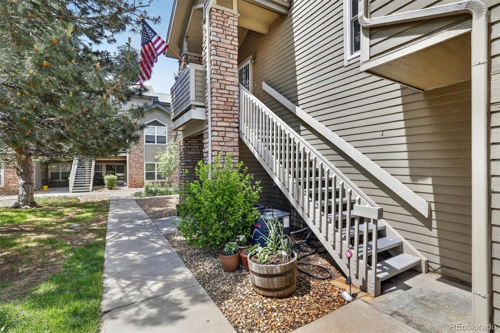 MLS Image #2 for 18388 e eldorado place,aurora, Colorado