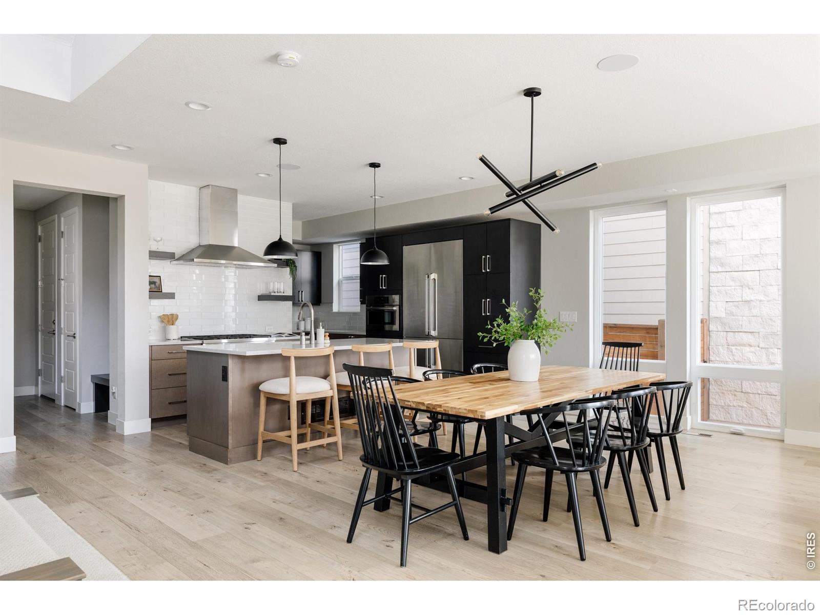 MLS Image #2 for 6358 n elmira court,denver, Colorado