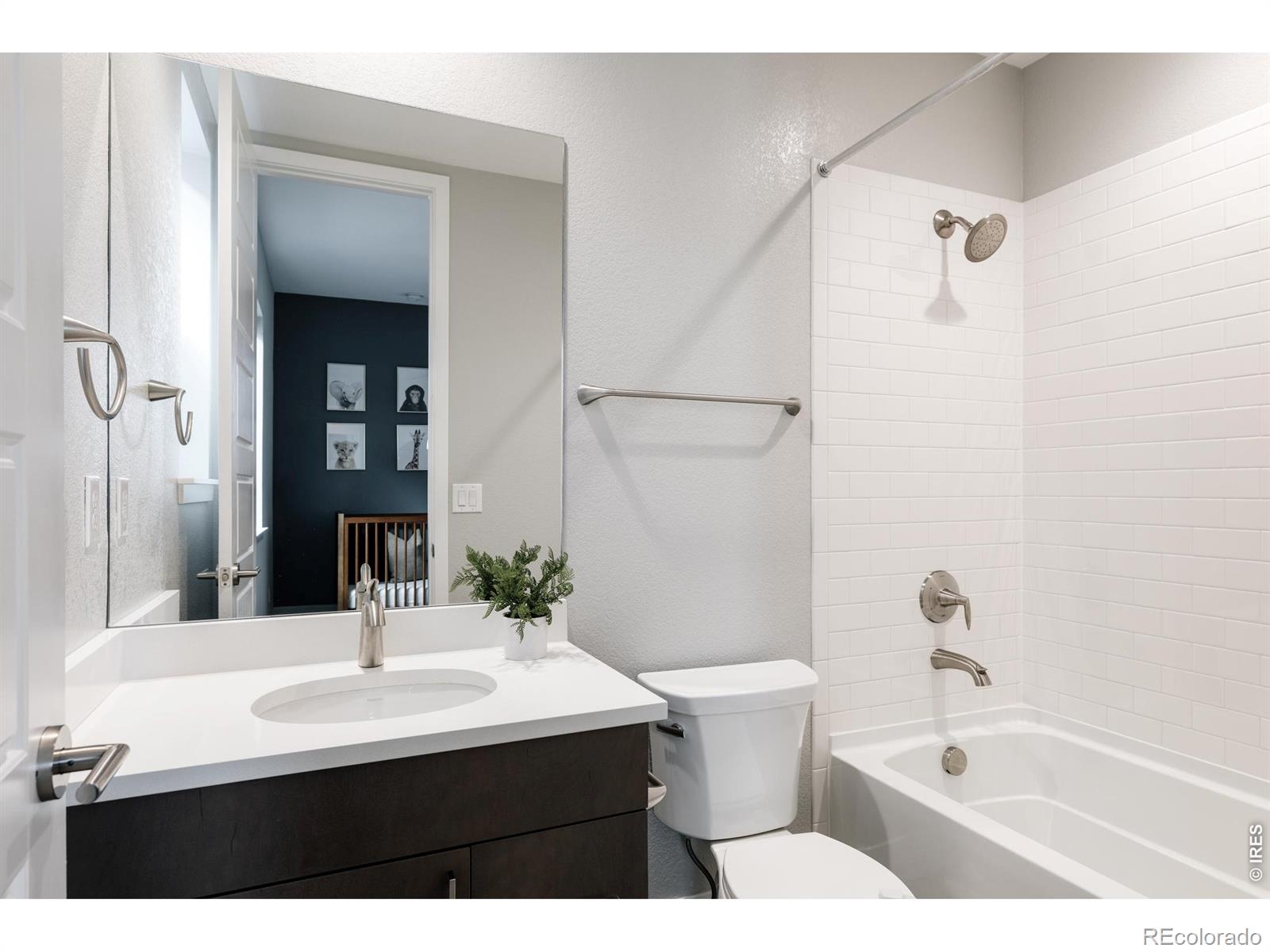 MLS Image #24 for 6358 n elmira court,denver, Colorado