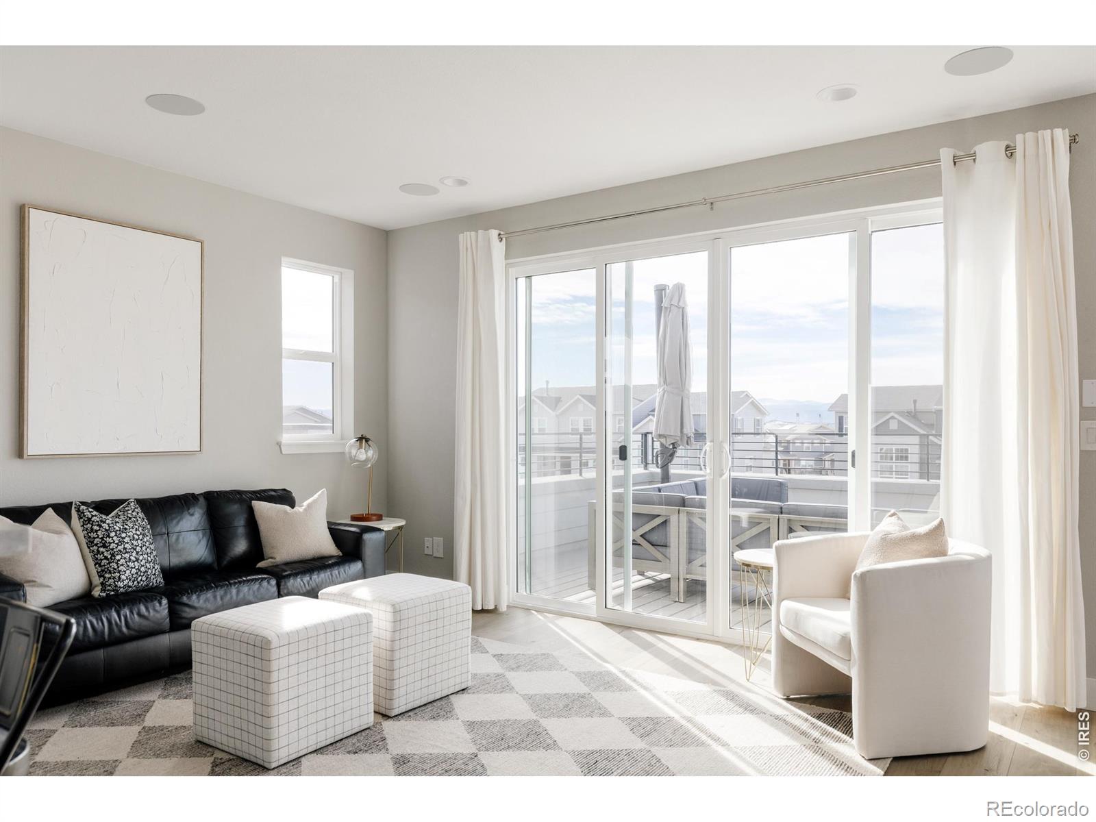 MLS Image #27 for 6358 n elmira court,denver, Colorado