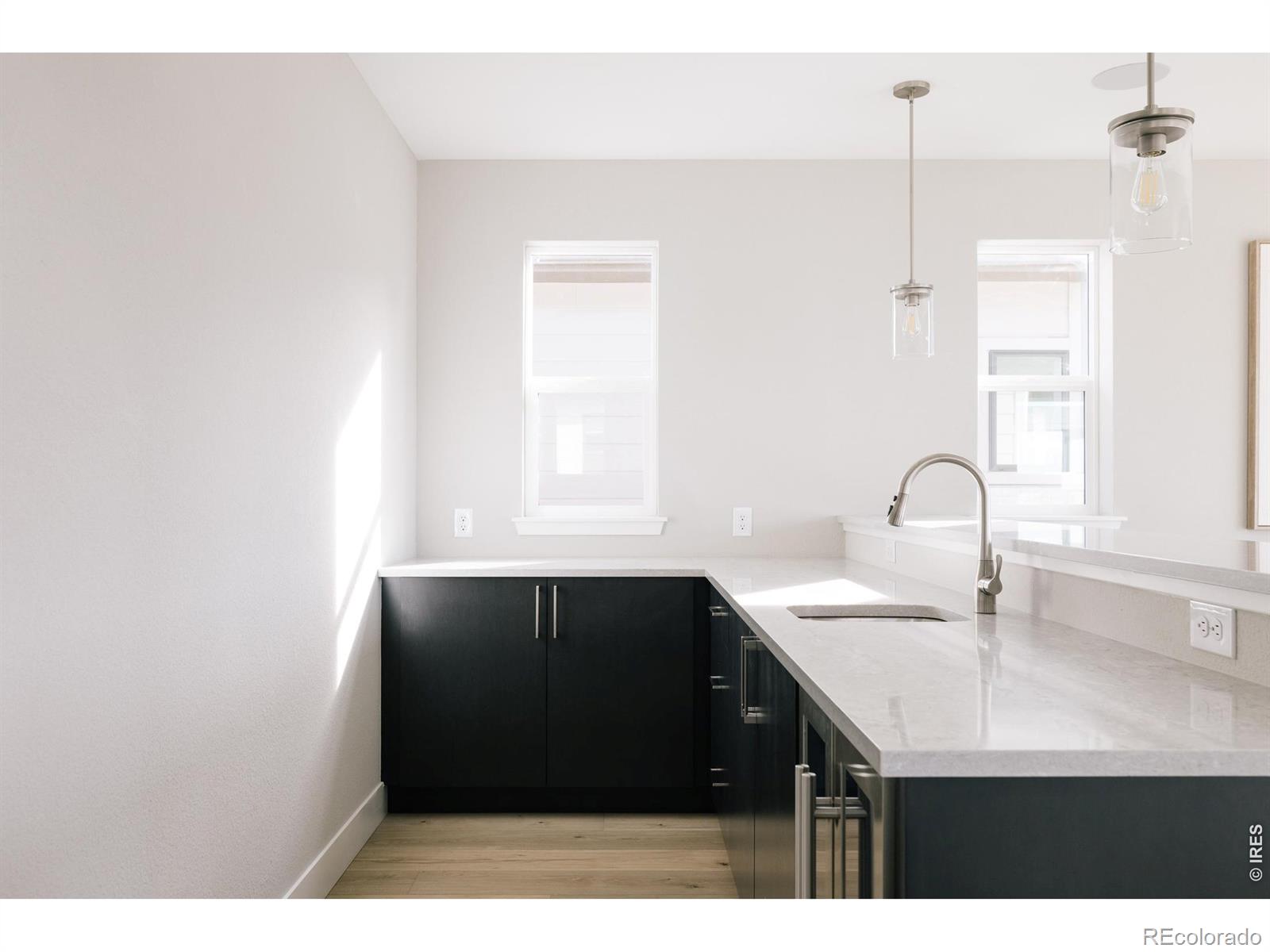 MLS Image #28 for 6358 n elmira court,denver, Colorado