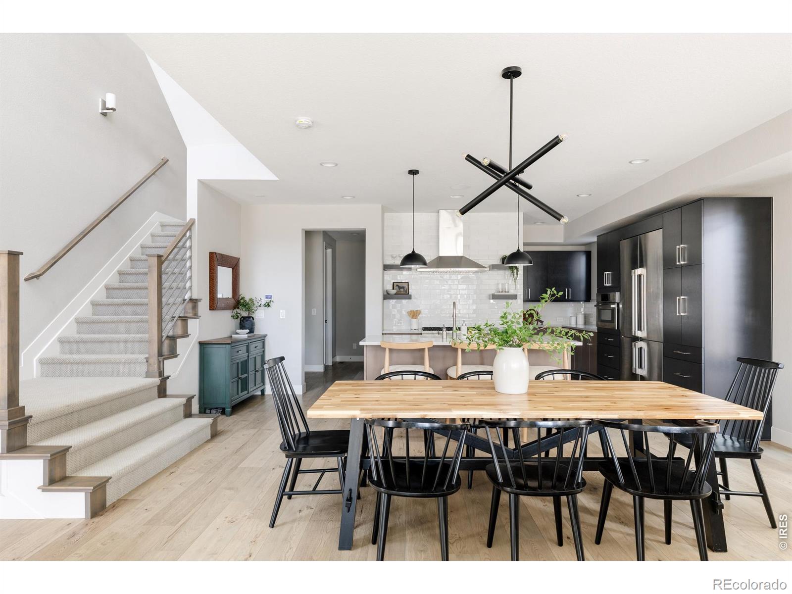 MLS Image #3 for 6358 n elmira court,denver, Colorado