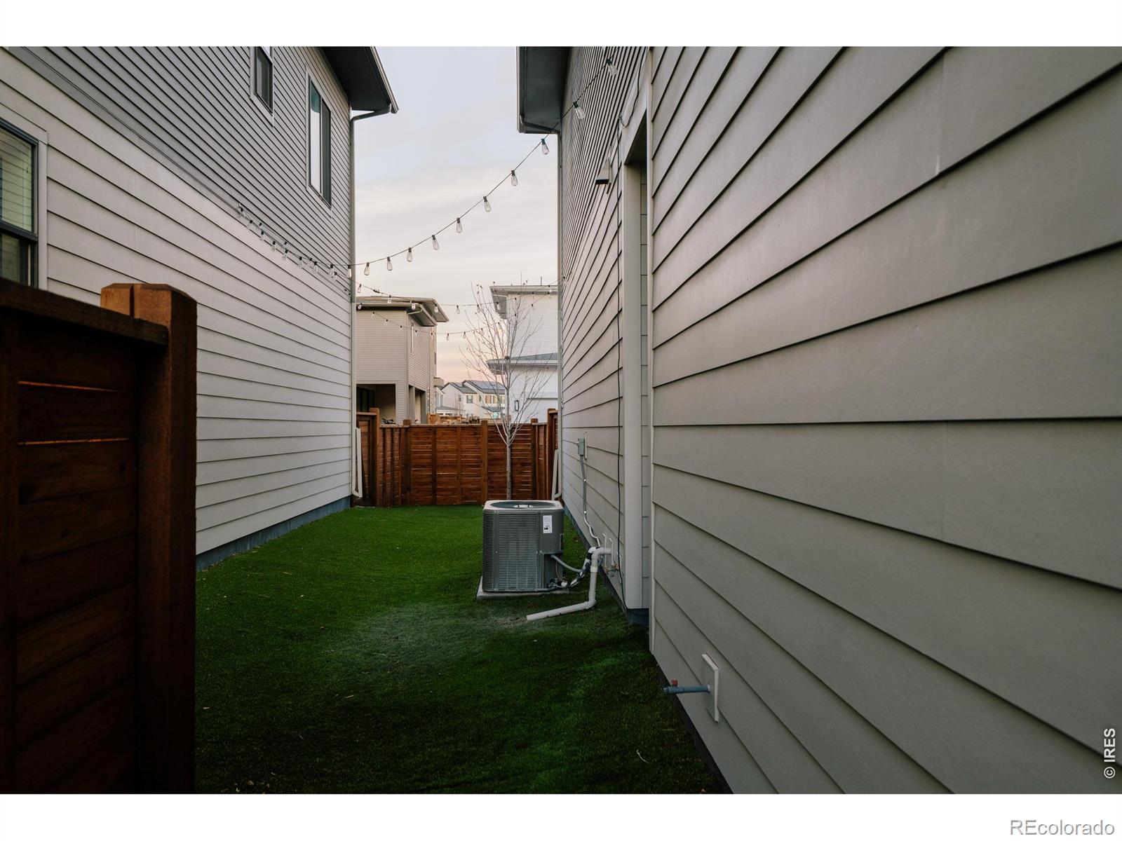 MLS Image #46 for 6358 n elmira court,denver, Colorado