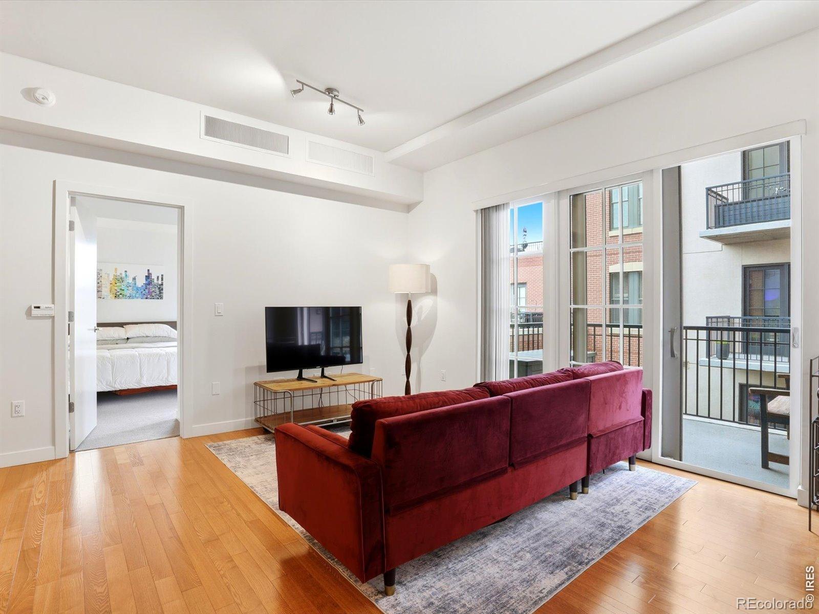 MLS Image #6 for 410  acoma street,denver, Colorado