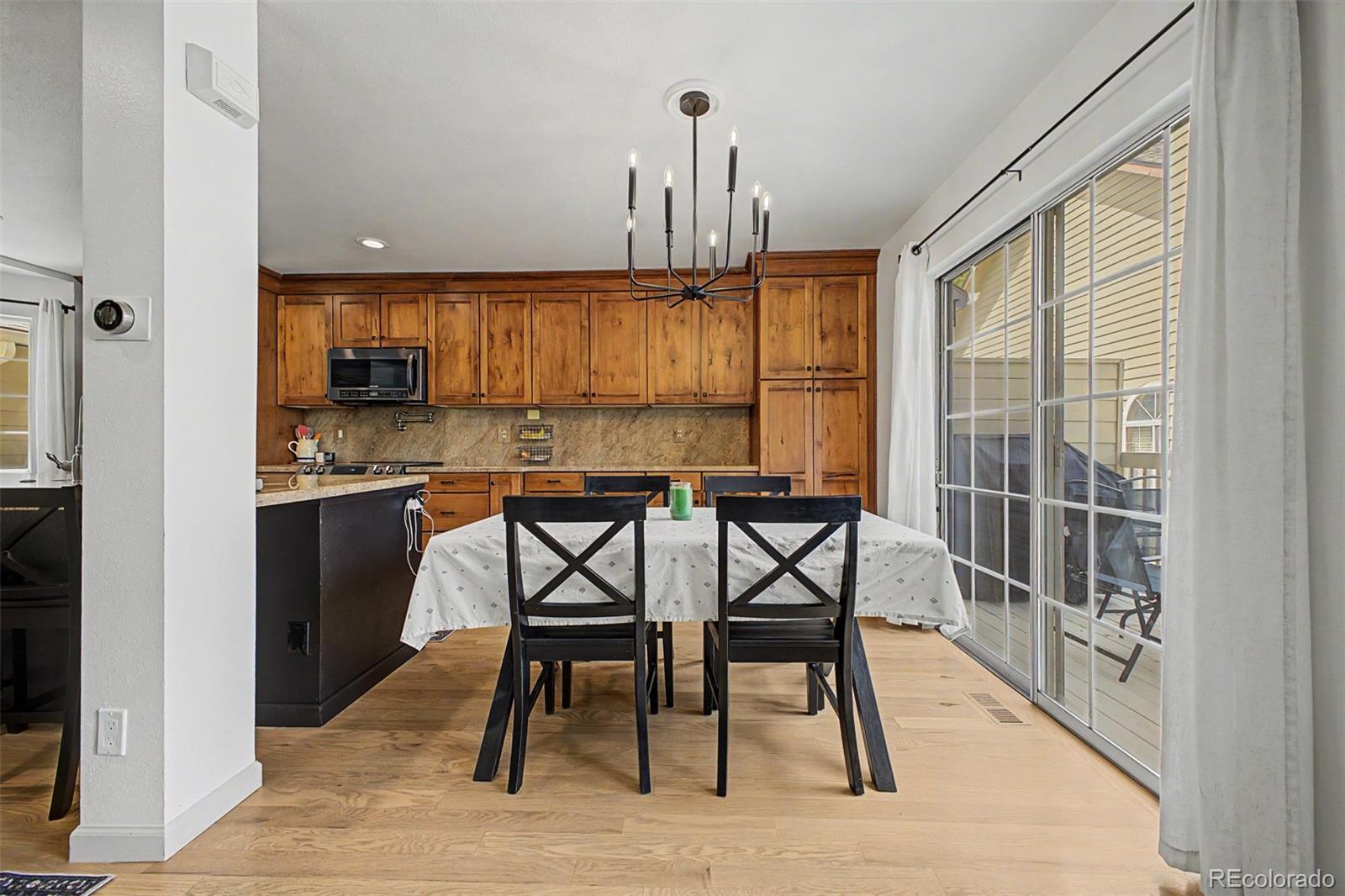 MLS Image #10 for 10409 w fair avenue,littleton, Colorado