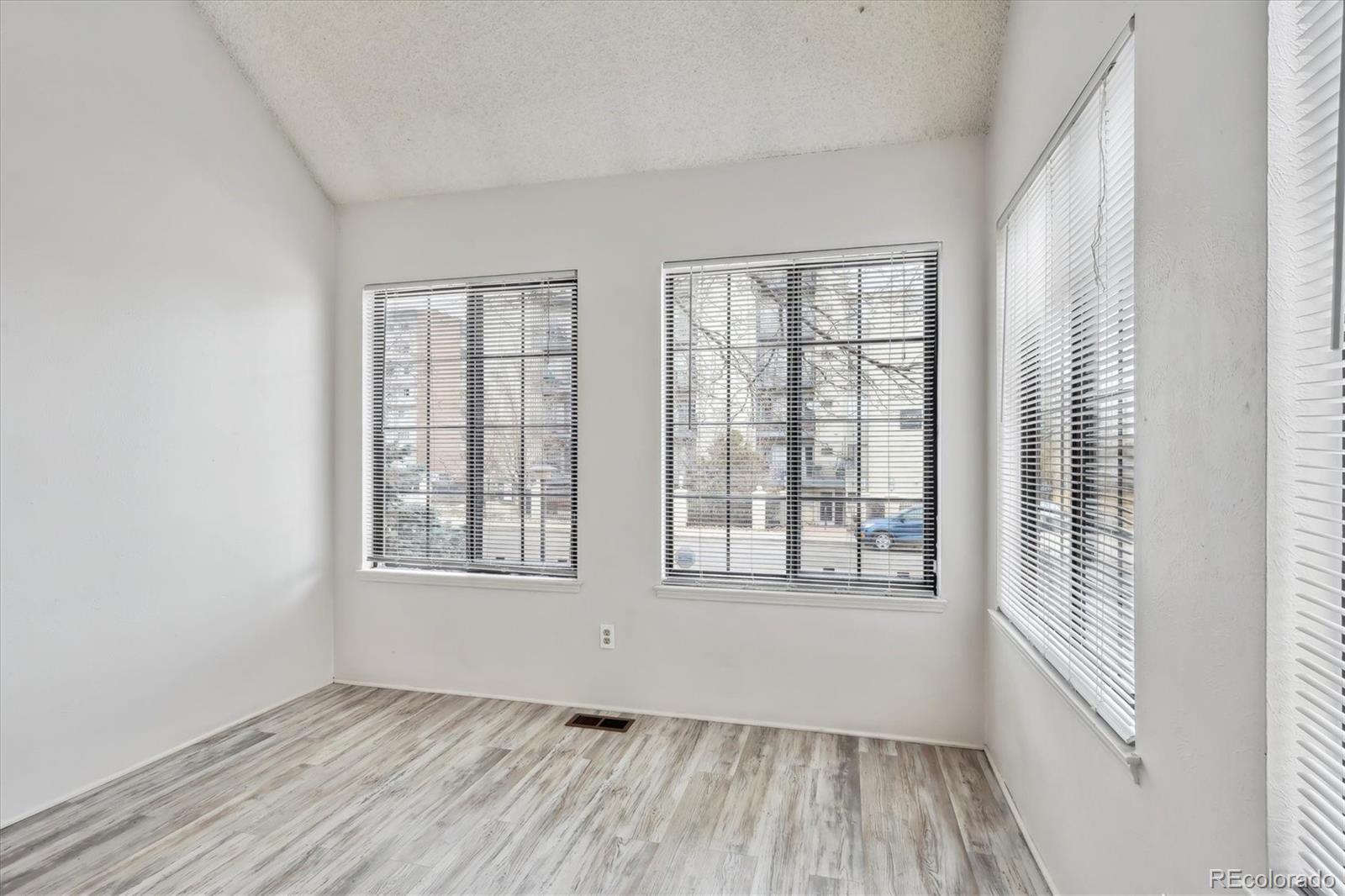 MLS Image #14 for 4804 e kentucky avenue,denver, Colorado