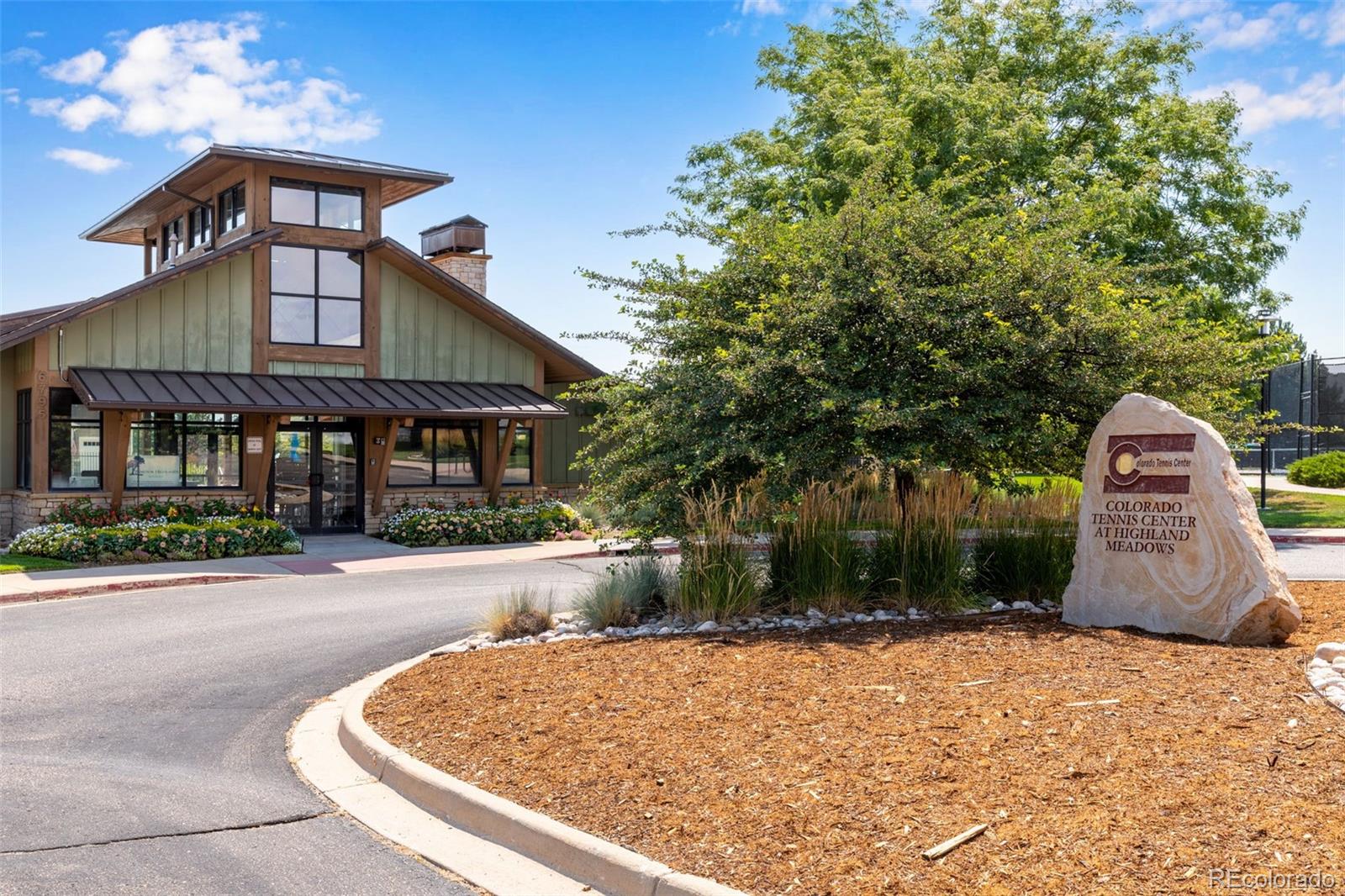 MLS Image #38 for 5221  longshaw court,windsor, Colorado